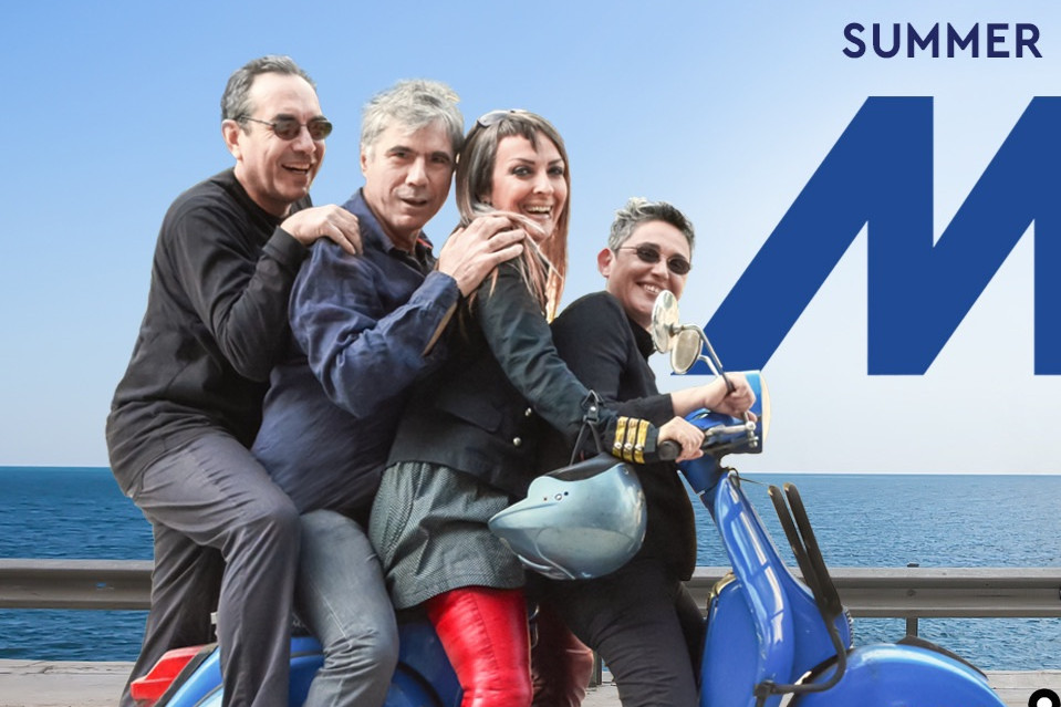 Μπλε Live στην Πλαζ Αρετσούς - Εικόνα 1